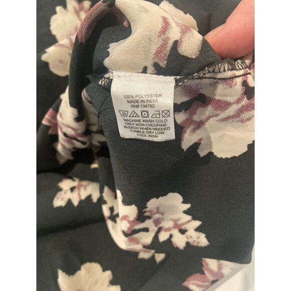 Indulge in Style floral blouse off the shoulders 3/4 sleeve flowy women's SZ 2XL - Picture 6 of 7